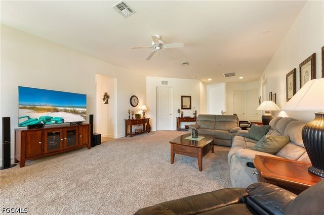 6011 Jonathans Bay CIR 402, Fort Myers, FL 33908