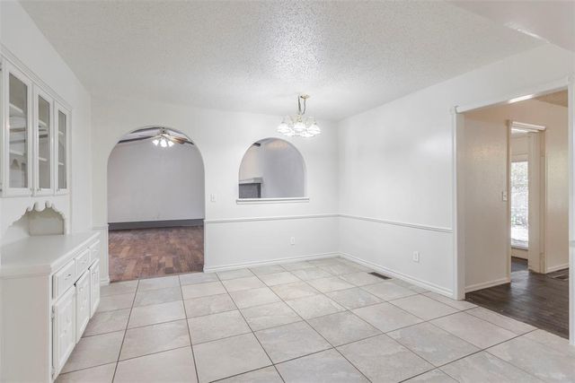 9817 Grimsbey Court, Oklahoma City, OK 73159