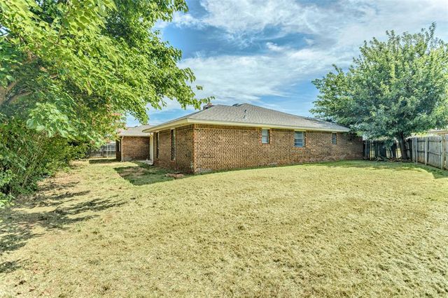9817 Grimsbey Court, Oklahoma City, OK 73159