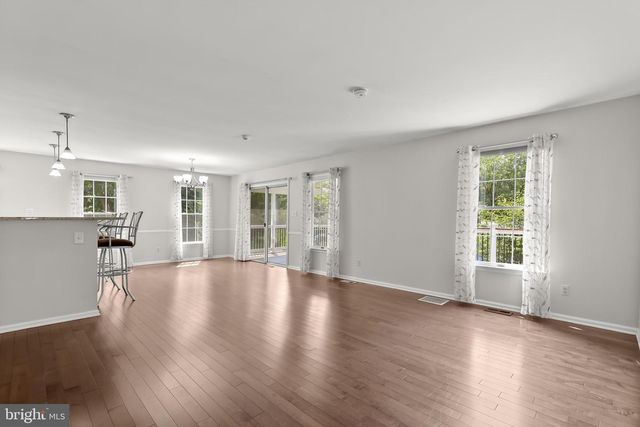 5285 CORNCOCKLE CT, Columbia, MD 21045