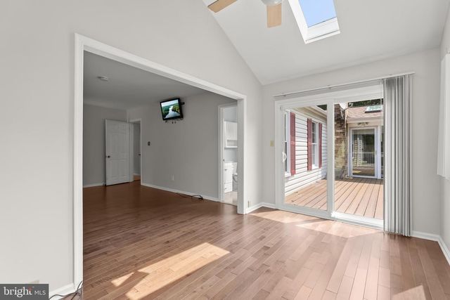 5285 CORNCOCKLE CT, Columbia, MD 21045
