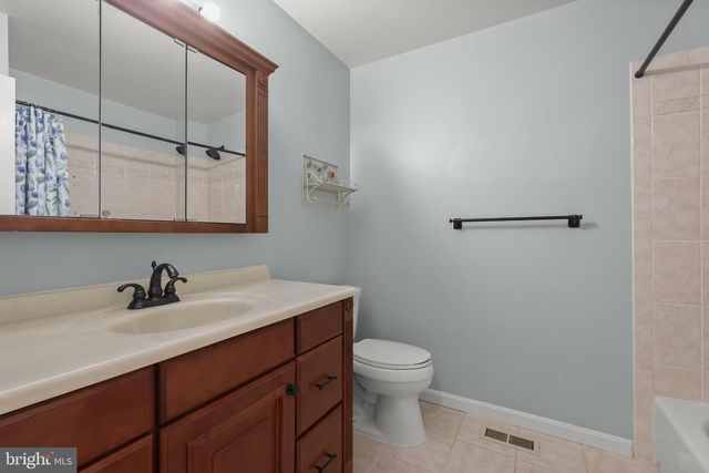 5285 CORNCOCKLE CT, Columbia, MD 21045