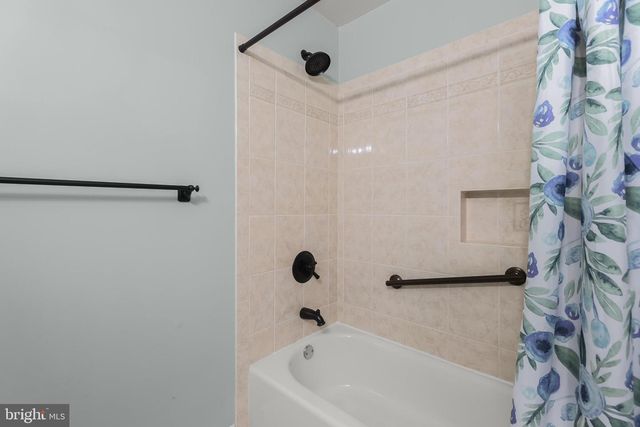 5285 CORNCOCKLE CT, Columbia, MD 21045