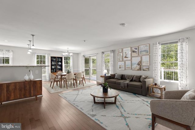 5285 CORNCOCKLE CT, Columbia, MD 21045