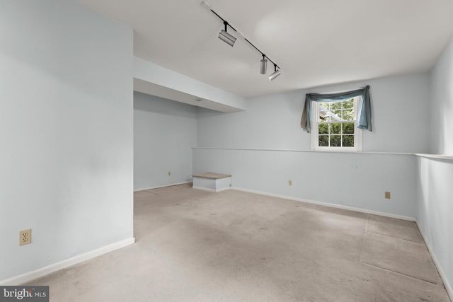 5285 CORNCOCKLE CT, Columbia, MD 21045