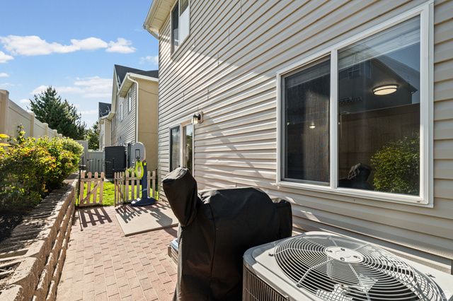 1250 W BRIDALWOOD LOOP, Lehi, UT 84043