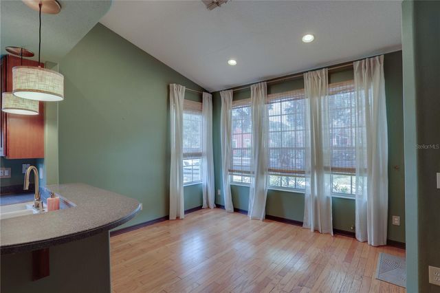 30 N LAWSONA BOULEVARD 2, Orlando, FL 32801