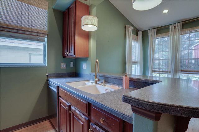30 N LAWSONA BOULEVARD 2, Orlando, FL 32801