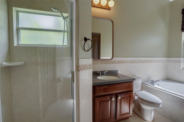 30 N LAWSONA BOULEVARD 2, Orlando, FL 32801