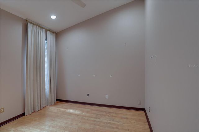 30 N LAWSONA BOULEVARD 2, Orlando, FL 32801