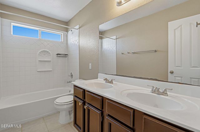 13809 HORIZON HEIGHTS Circle, Horizon City, TX 79928