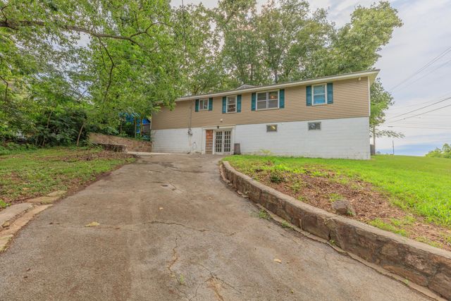 419 Fleetwood Drive, Rossville, GA 30741