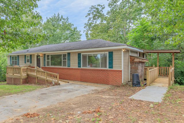 419 Fleetwood Drive, Rossville, GA 30741