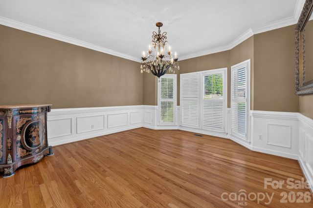 516 Shelton Street, Charlotte, NC 28270