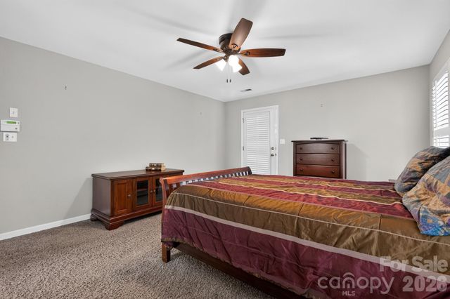 516 Shelton Street, Charlotte, NC 28270