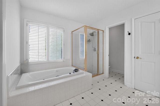 516 Shelton Street, Charlotte, NC 28270