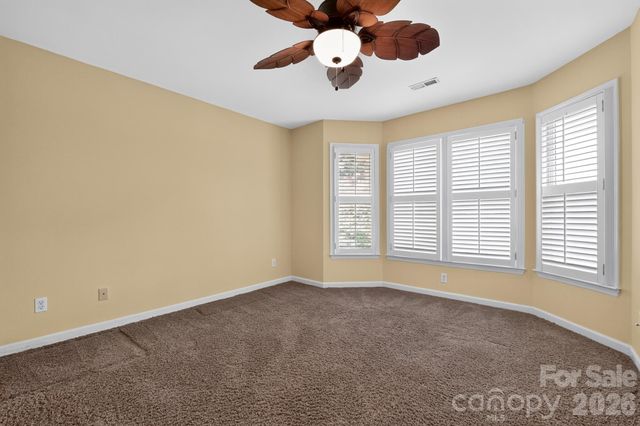 516 Shelton Street, Charlotte, NC 28270
