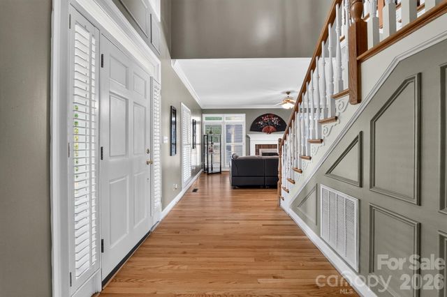 516 Shelton Street, Charlotte, NC 28270