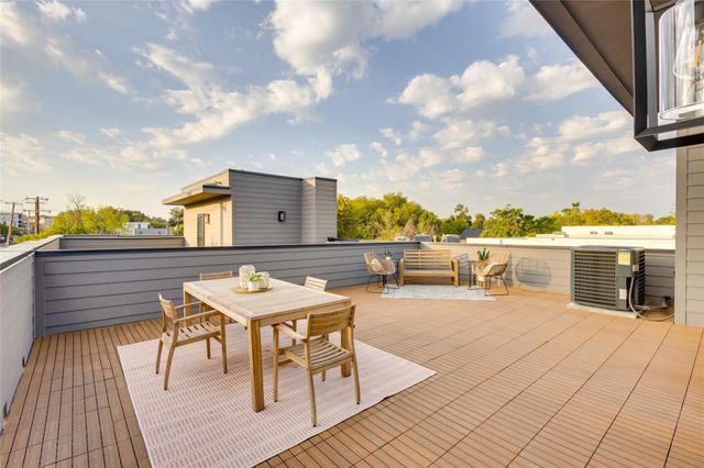 2336 N Carroll Avenue, Dallas, TX 75204