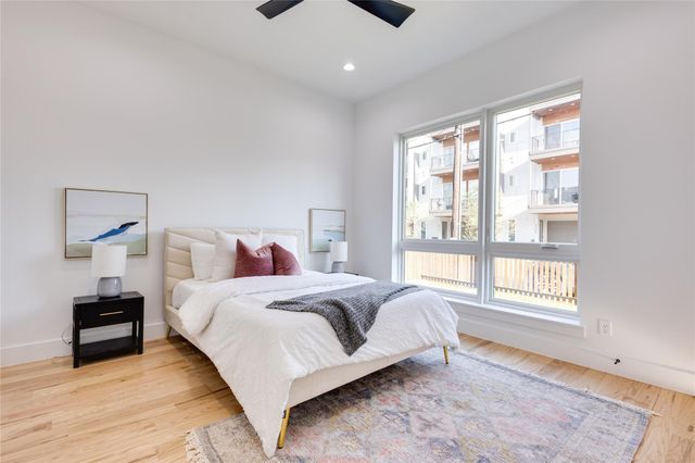 2336 N Carroll Avenue, Dallas, TX 75204