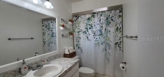8218 43RD AVENUE W, Bradenton, FL 34209