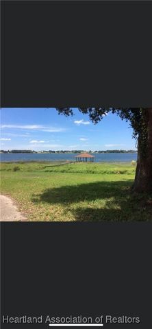 1828 W Dinner Lake Drive, Sebring, FL 33870