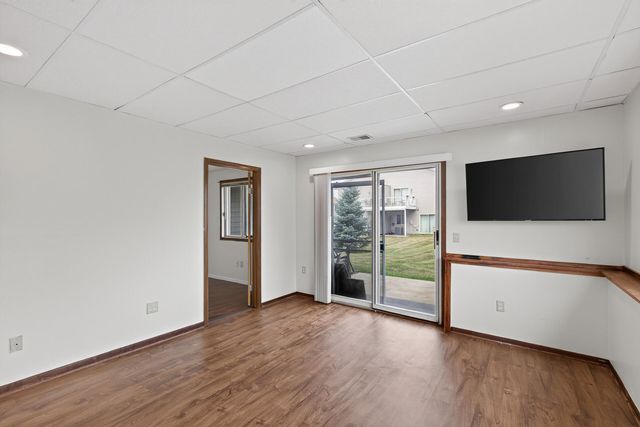 15894 Gooseberry Way, Apple Valley, MN 55124