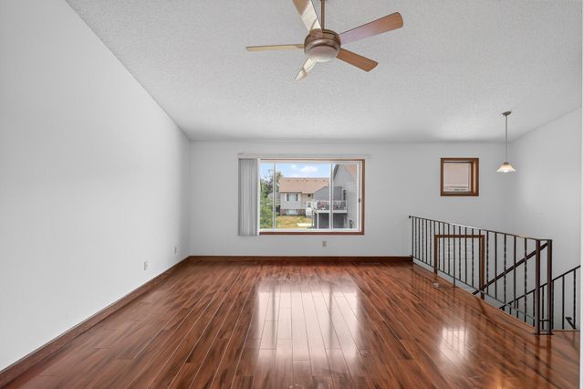 15894 Gooseberry Way, Apple Valley, MN 55124