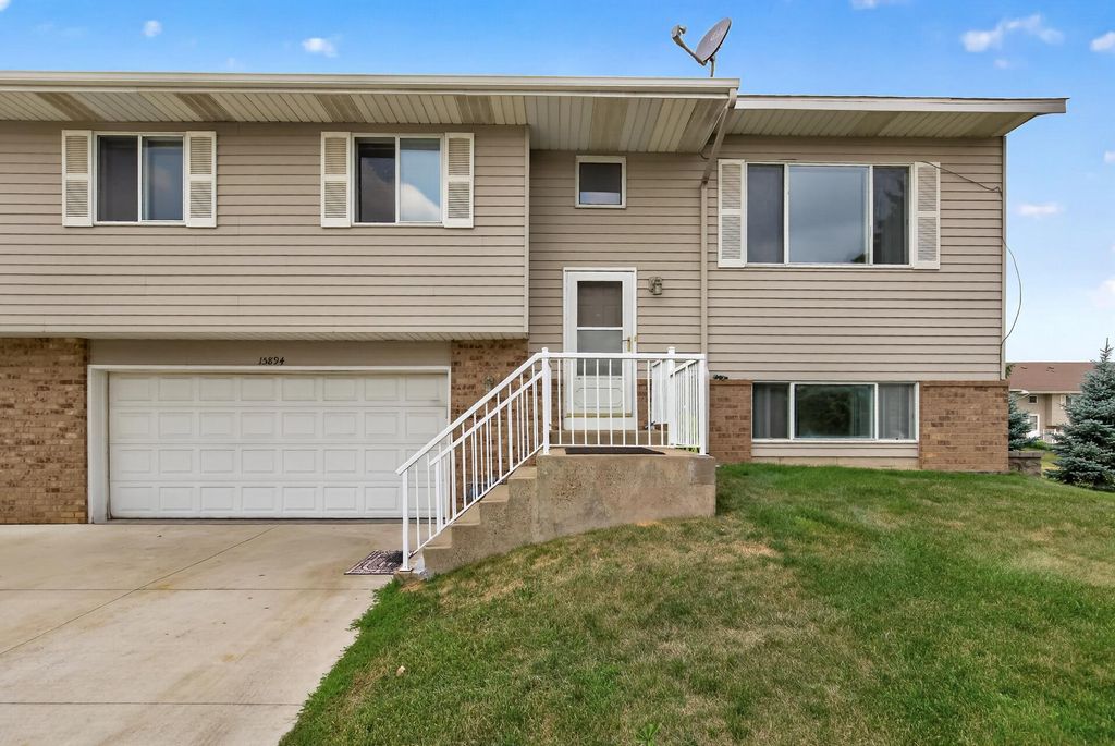 15894 Gooseberry Way, Apple Valley, MN 55124 — photo 3