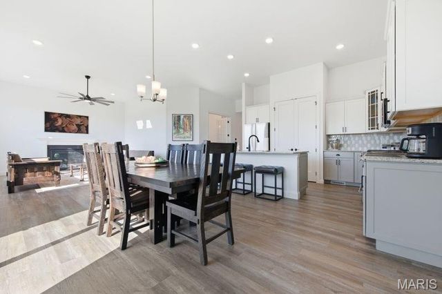 8012 Cotswald Trail, Cottleville, MO 63304
