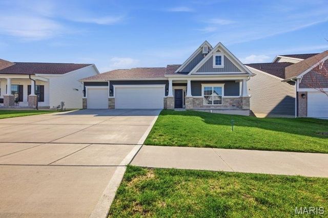 8012 Cotswald Trail, Cottleville, MO 63304