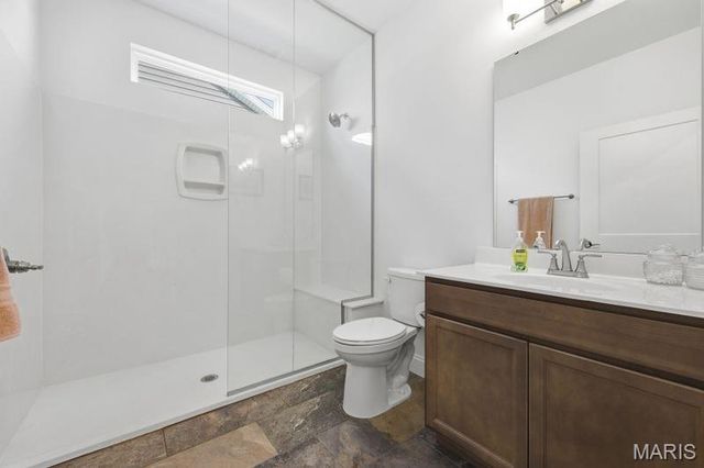 8012 Cotswald Trail, Cottleville, MO 63304