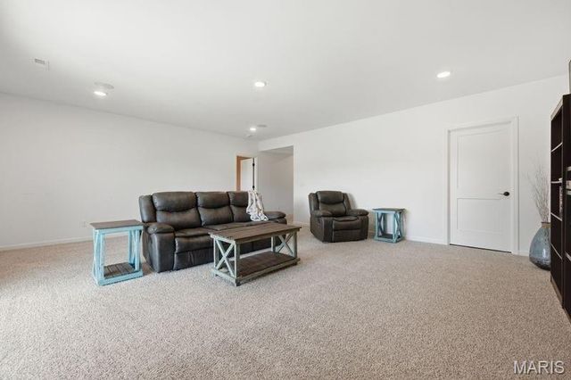 8012 Cotswald Trail, Cottleville, MO 63304