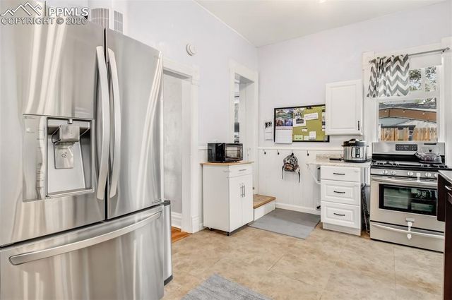 1532 W Pikes Peak Avenue, Colorado Springs, CO 80904