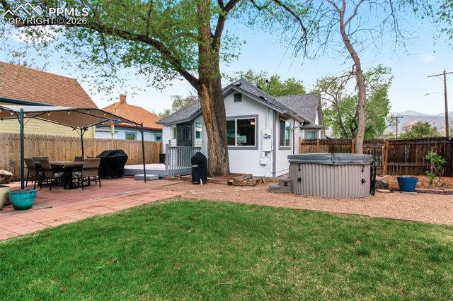 1532 W Pikes Peak Avenue, Colorado Springs, CO 80904