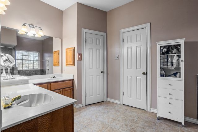 1317 Concho Drive, Benbrook, TX 76126