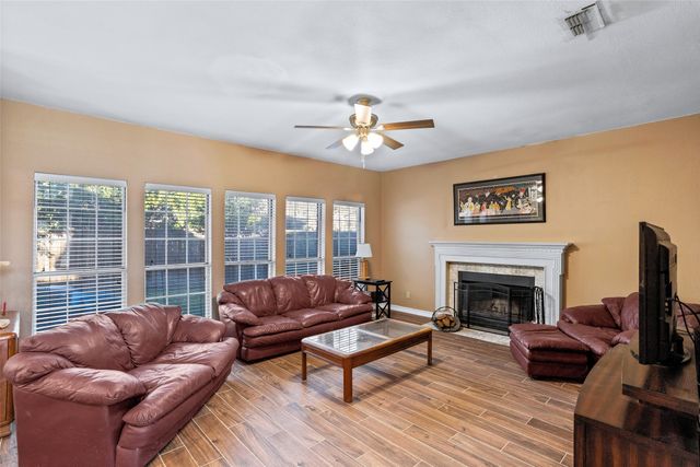 1317 Concho Drive, Benbrook, TX 76126