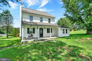 4065 MARIETTA AVE, Mount Joy, PA 17552