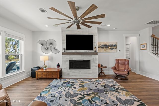 1266 Windswept Oak Lane, Beaufort, SC 29902