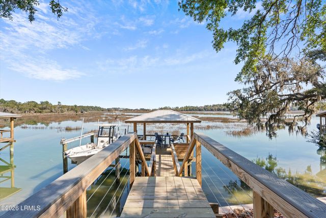1266 Windswept Oak Lane, Beaufort, SC 29902