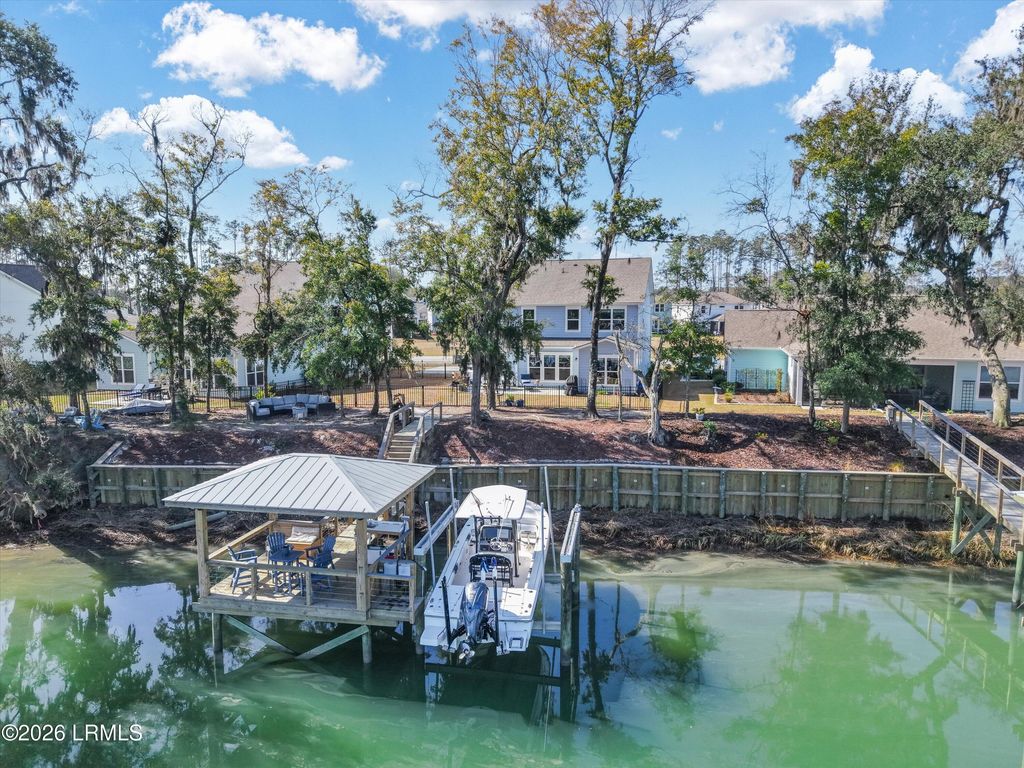 1266 Windswept Oak Lane, Beaufort, SC 29902