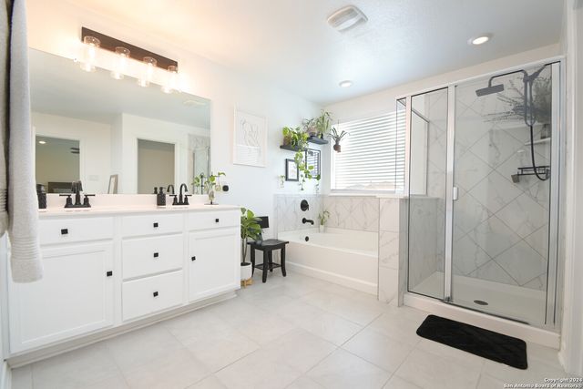 8203 Stoeger Path, San Antonio, TX 78253