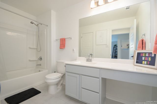8203 Stoeger Path, San Antonio, TX 78253