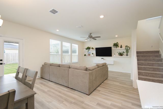 8203 Stoeger Path, San Antonio, TX 78253