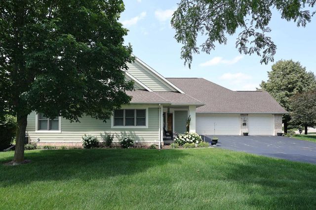 3406 W Villa DRIVE, Franklin, WI 53132