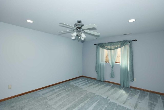 3406 W Villa DRIVE, Franklin, WI 53132