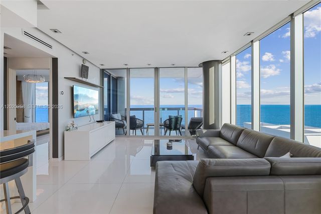6899 Collins Avenue 2208, Miami Beach, FL 33141