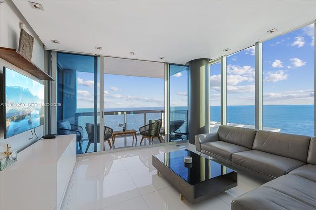6899 Collins Avenue 2208, Miami Beach, FL 33141