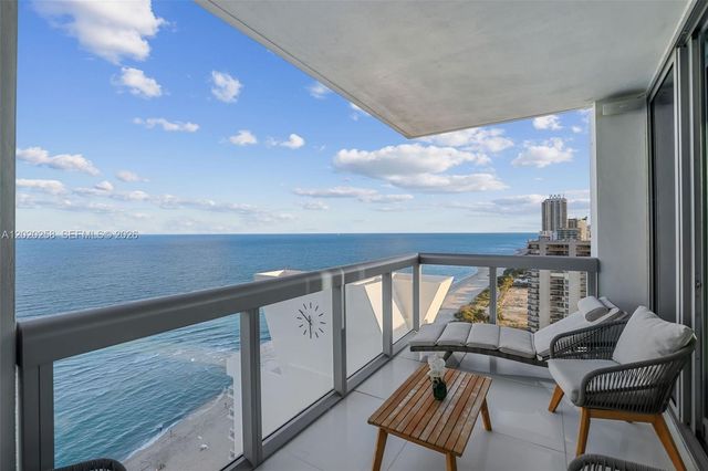 6899 Collins Avenue 2208, Miami Beach, FL 33141