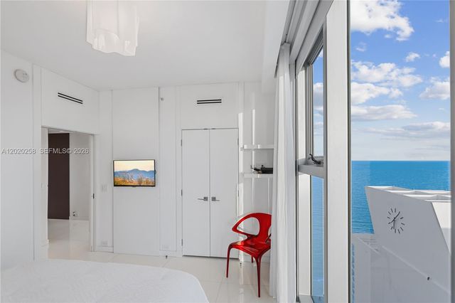 6899 Collins Avenue 2208, Miami Beach, FL 33141